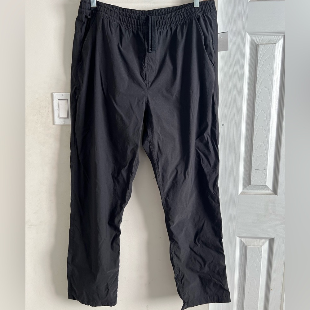 The North Face Men's Black Joggers
